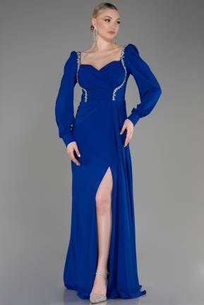 Saks Mavi Uzun Kol Yırtmaçlı Şifon Abiye Elbise ABU3885