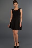Kısa Siyah Dantel Detaylı Elbise D9083