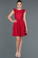 Kısa Kırmızı Güpürlü Mezuniyet Elbisesi ABK454