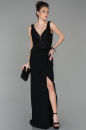 Siyah Uzun Bacak Dekolteli Dantel İşlemeli Krep Kumaş Tüylü Abiye Elbise ABU1565