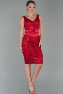 Kırmızı Kolsuz Güpürlü Pullu Kısa Davet Elbisesi ABK1006