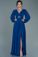 Saks Mavi Uzun Kol Yırtmaçlı Şifon Abiye Elbise ABU2636