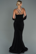 Siyah Sırt Dekolteli Yırtmaçlı Uzun Mezuniyet Elbisesi ABU3101