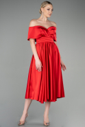 Kırmızı Kayık Yaka Midi Saten Davet Elbisesi ABK1846
