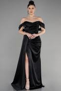 Siyah Kayık Yaka Yırtmaçlı Uzun Saten Mezuniyet Elbisesi ABU3514