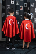 Kırmızı 23 Nisan Türk Bayrağı Baskılı Çocuk Pelerin KT100