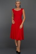 Kısa Kırmızı Dekoltesiz Davet Elbisesi AR36873