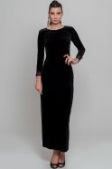 Uzun Siyah Uzun Kollu Kadife Elbise AR36743