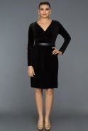 Siyah V Yaka Kadife Elbise AR39020
