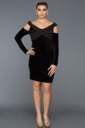 Siyah Kayık Yaka Kadife Elbise ABK246