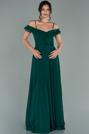 Zümrüt Yeşili Uzun Yakası Fırfırlı Askılı Şifon Abiye Elbise ABU1657