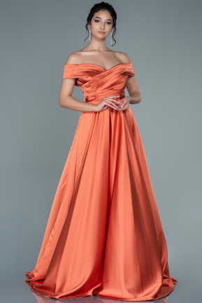 Orange Kayık Yaka Uzun Saten Abiye Elbise ABU2750