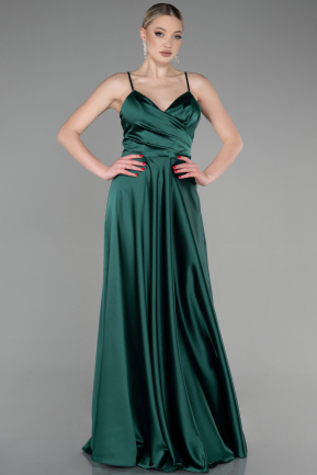 Zümrüt Yeşili Askılı Uzun Saten Mezuniyet Elbisesi ABU3610