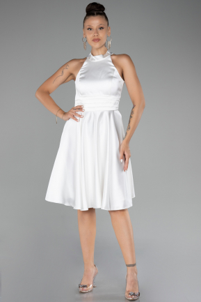 Ekru Halter Yaka Kısa Saten Davet Elbisesi ABK2112