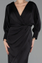 Siyah Kapri Kol Yırtmaçlı Midi Saten Abiye ABK2708