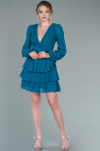Petrol Yeşili Uzun Kol V Yaka Şifon Kısa Davet Elbisesi ABK1366