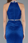 Saks Mavi Halter Yaka Yırtmaçlı Uzun Simli Balık Abiye Elbise ABU4766
