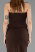 Kahve Taşlı Straplez Yaka Peplum Uzun Abiye Elbise ABU5610