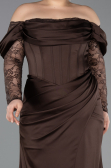 Kahve Uzun Kol Yırtmaçlı Saten Büyük Beden Abiye ABU5831