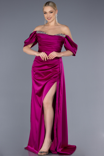 Violet Kayık Yaka Yırtmaçlı Uzun Saten Abiye ABU2661
