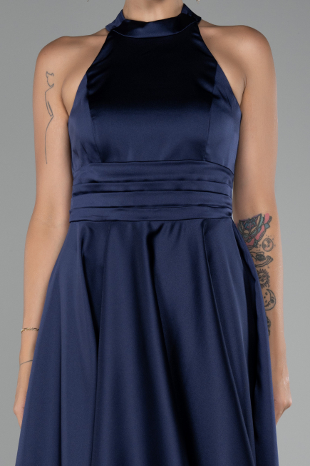 Lacivert Halter Yaka Kısa Saten Davet Elbisesi ABK2112