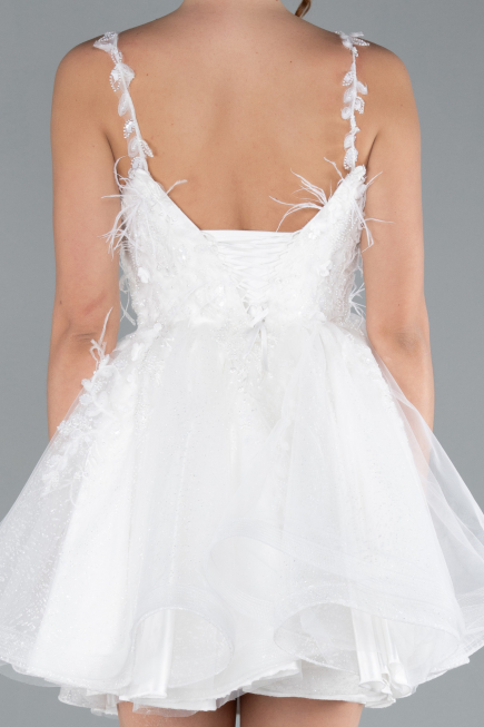 Ekru Askılı Üstü İşlemeli Mini Nikah Elbisesi ABK2214