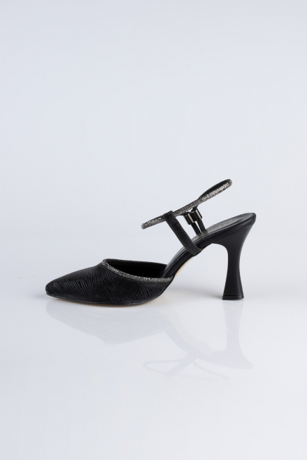 Siyah Lazer Kesim Stiletto Abiye Ayakkabı MJ5150