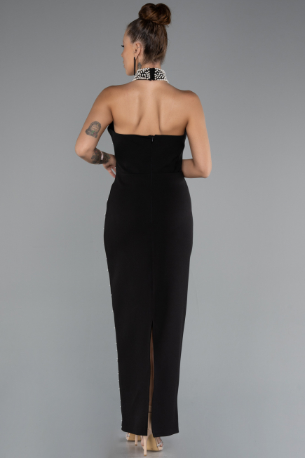 Siyah Halter Yaka Boncuklu Midi Davet Elbisesi ABK2399
