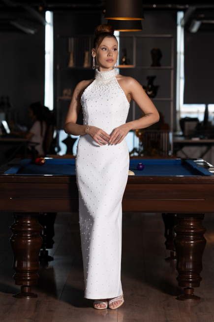 Ekru Halter Yaka Boncuklu Midi Davet Elbisesi ABK2399