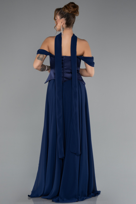 Lacivert Kayık Yaka Saten Peplum Kesim Uzun Şifon Abiye ABU5327