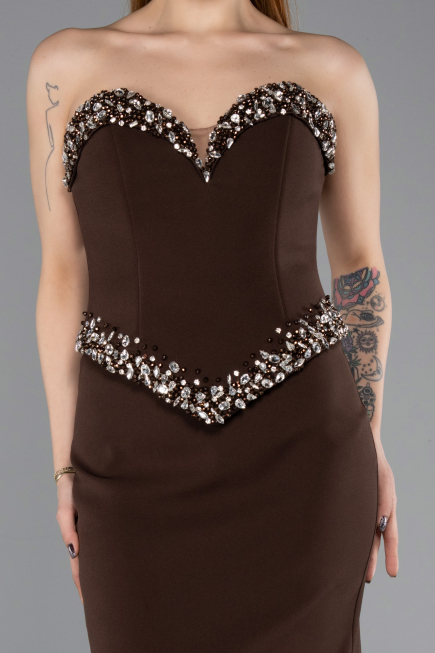 Kahve Taşlı Straplez Yaka Peplum Uzun Abiye Elbise ABU5610