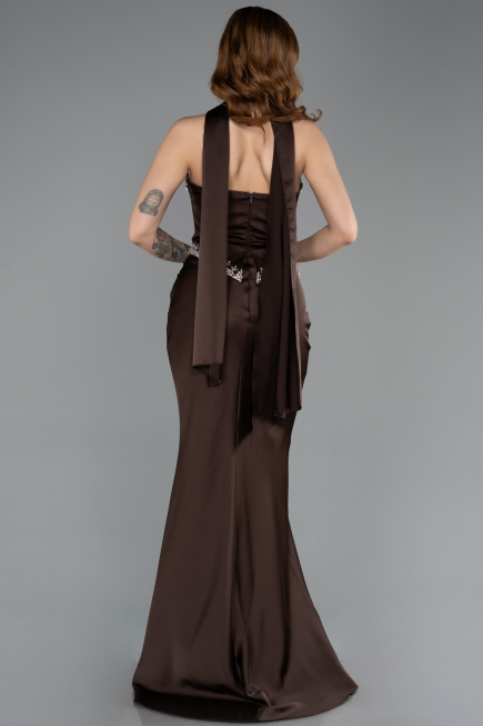 Kahve Taşlı Straplez Peplum Kesim Uzun Saten Balık Abiye ABU5644