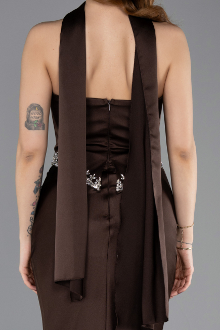 Kahve Taşlı Straplez Peplum Kesim Uzun Saten Balık Abiye ABU5644