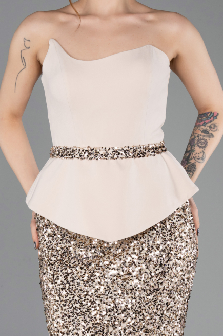 Bej Asimetrik Straplez Yaka Peplum Uzun Pullu Abiye ABU5654