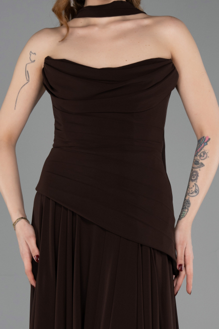 Kahve Straplez Peplum Kesim Uzun Şifon Abiye Elbise ABU5763