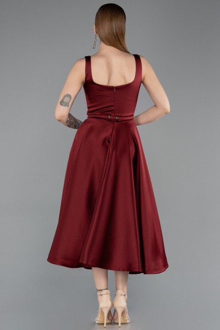 Bordo Kolsuz Kare Yaka Midi Kemerli Saten Davet Elbisesi ABK2586