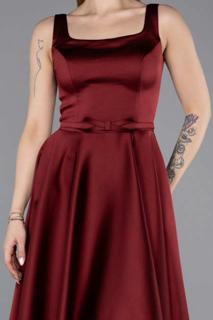 Bordo Kolsuz Kare Yaka Midi Kemerli Saten Davet Elbisesi ABK2586