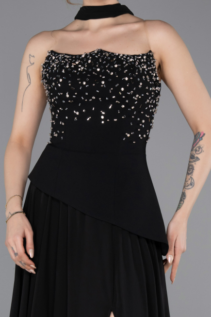 Siyah Taşlı Straplez Peplum Yırtmaçlı Uzun Şifon Abiye ABU6018