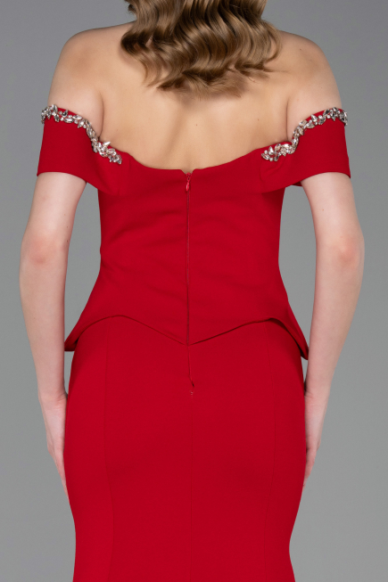 Kırmızı Taşlı Kayık Yaka Peplum Uzun Balık Abiye Elbise ABU5755