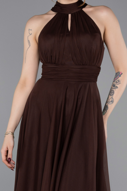Kahve Halter Yaka Midi Şifon Mezuniyet Elbisesi ABK2612
