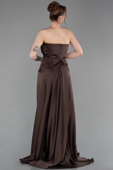 Kahve Straplez Peplum Kesim Kuyruklu Uzun Dantel Abiye ABU5615