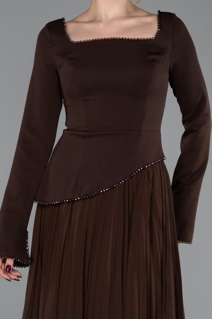 Kahve Uzun Kol Kare Yaka Peplum Şifon Abiye Elbise ABU6088