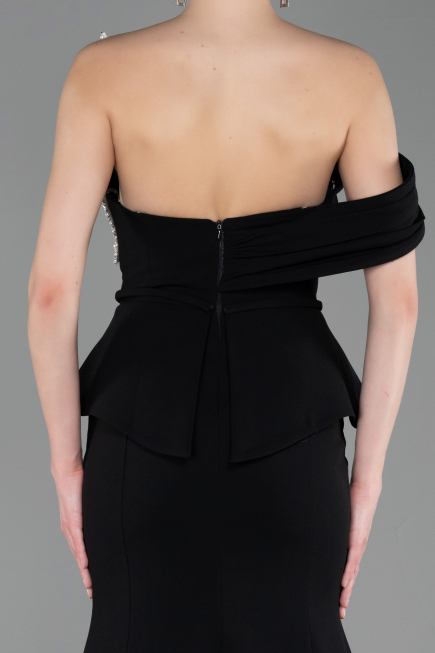 Siyah Taş İşlemeli Peplum Kesim Uzun Balık Abiye ABU6153
