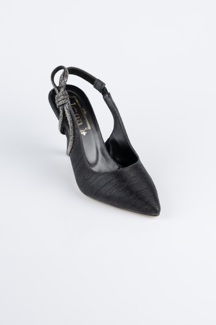 Siyah Lazer Kesim Stiletto MJ4102
