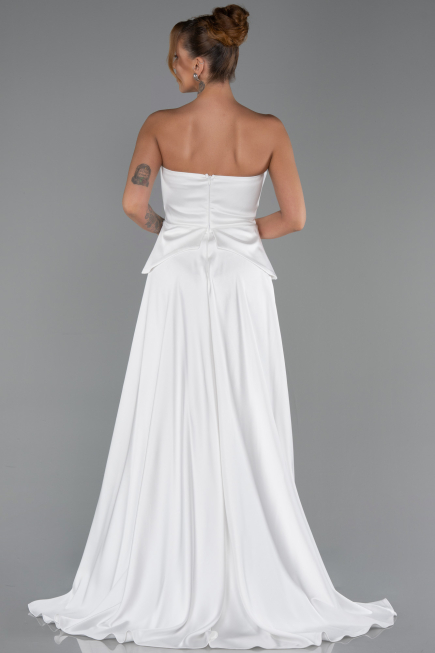 Ekru Straplez Peplum Kesim Kuyruklu Uzun Dantel Abiye ABU5615
