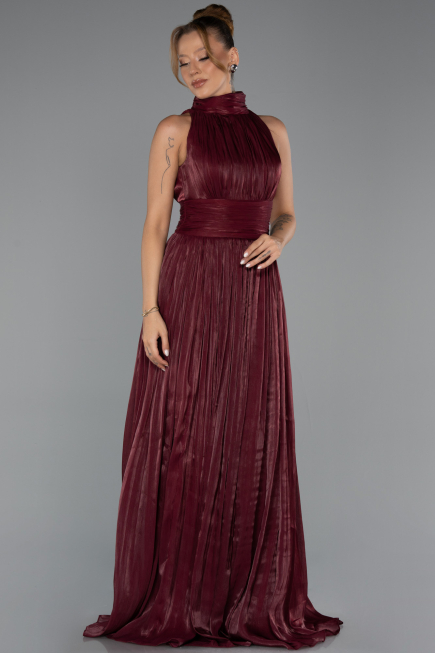 Bordo Halter Yaka Pliseli Uzun Şifon Abiye Elbise ABU6352