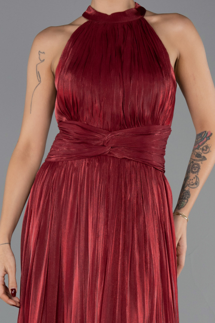 Bordo Halter Yaka Yırtmaçlı Uzun Şifon Abiye Elbise ABU6594