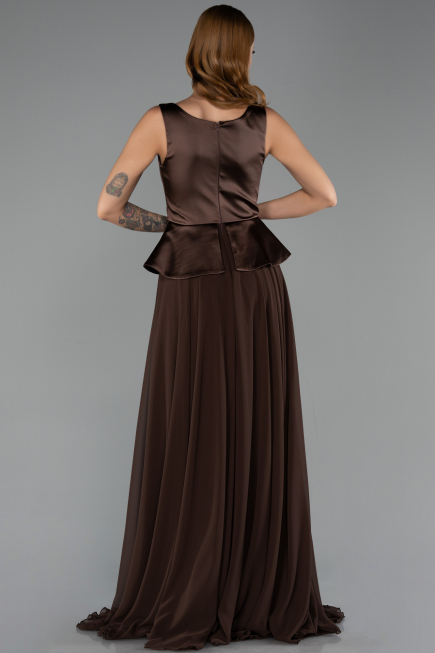 Kahve Saten Kare Yaka Peplum Uzun Şifon Abiye Elbise ABU6568